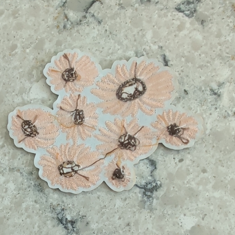Floral and Bow Embroidered Patches - Picture 3 of 7
